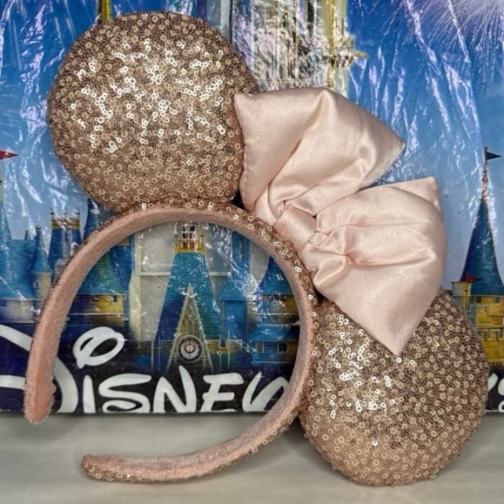 Disney parks champagne gold Minnie Mouse ears